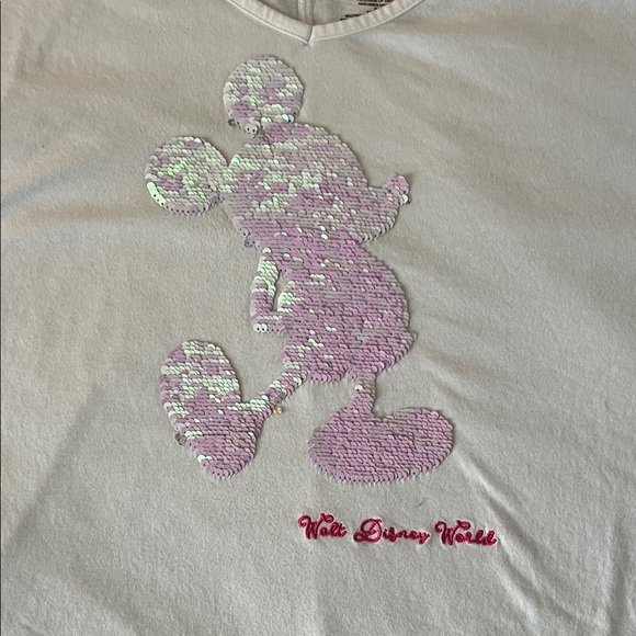 Disney - Picture 3 of 5